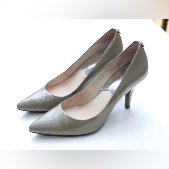 Michael Kors pumps - Picture 2 of 9